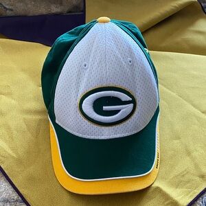 Green Bay Packers by Reebok Green/ White Cap with Logo